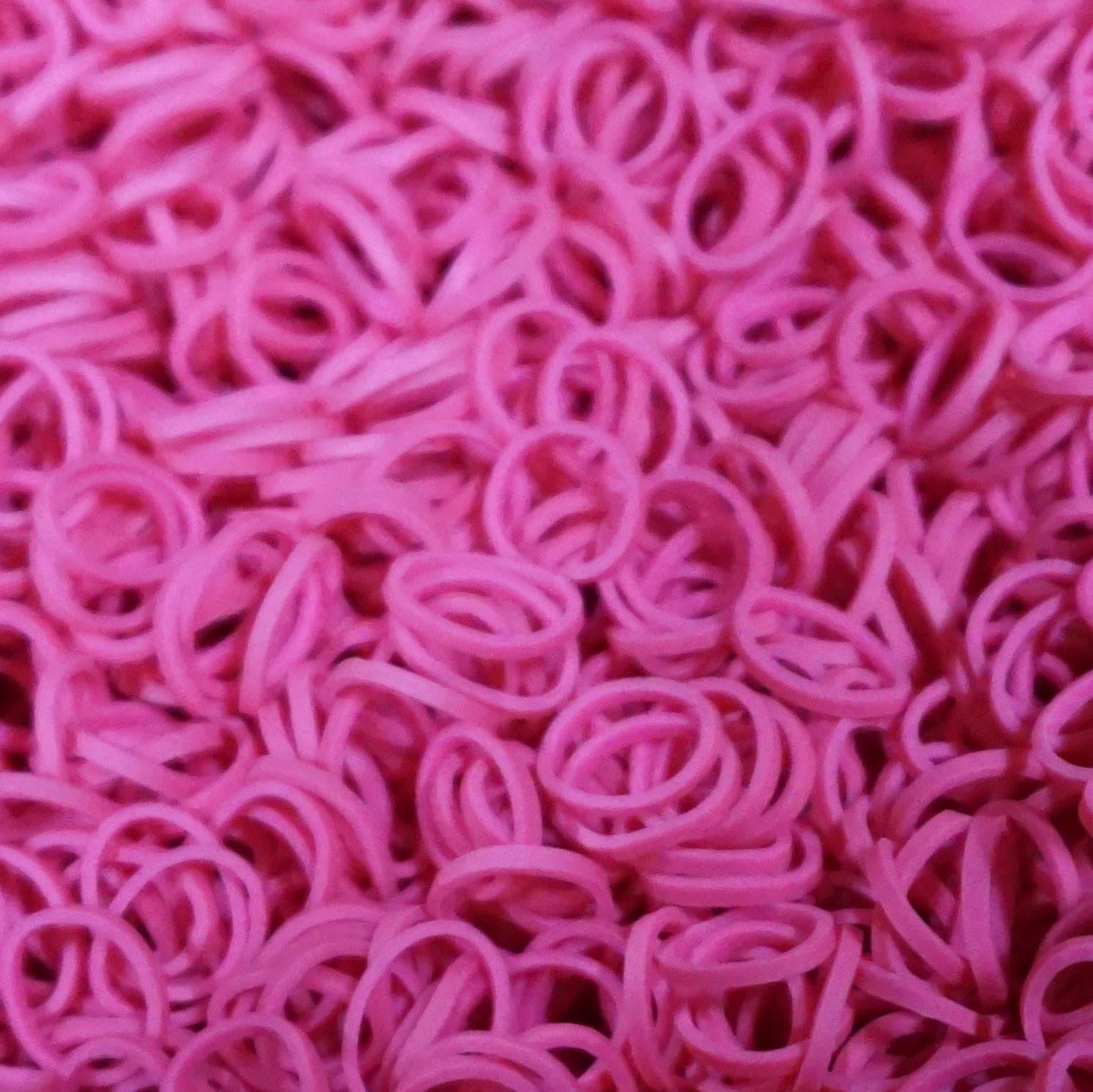 Amelia Beauty 1000 Count Small Rubber Bands for Hair – ½" Pink - Made in USA - Recloseable Container - Mini Hair Elastics for Braids, Ponytails, Cornrows & Twists – Strong Hold Ponytail Holders