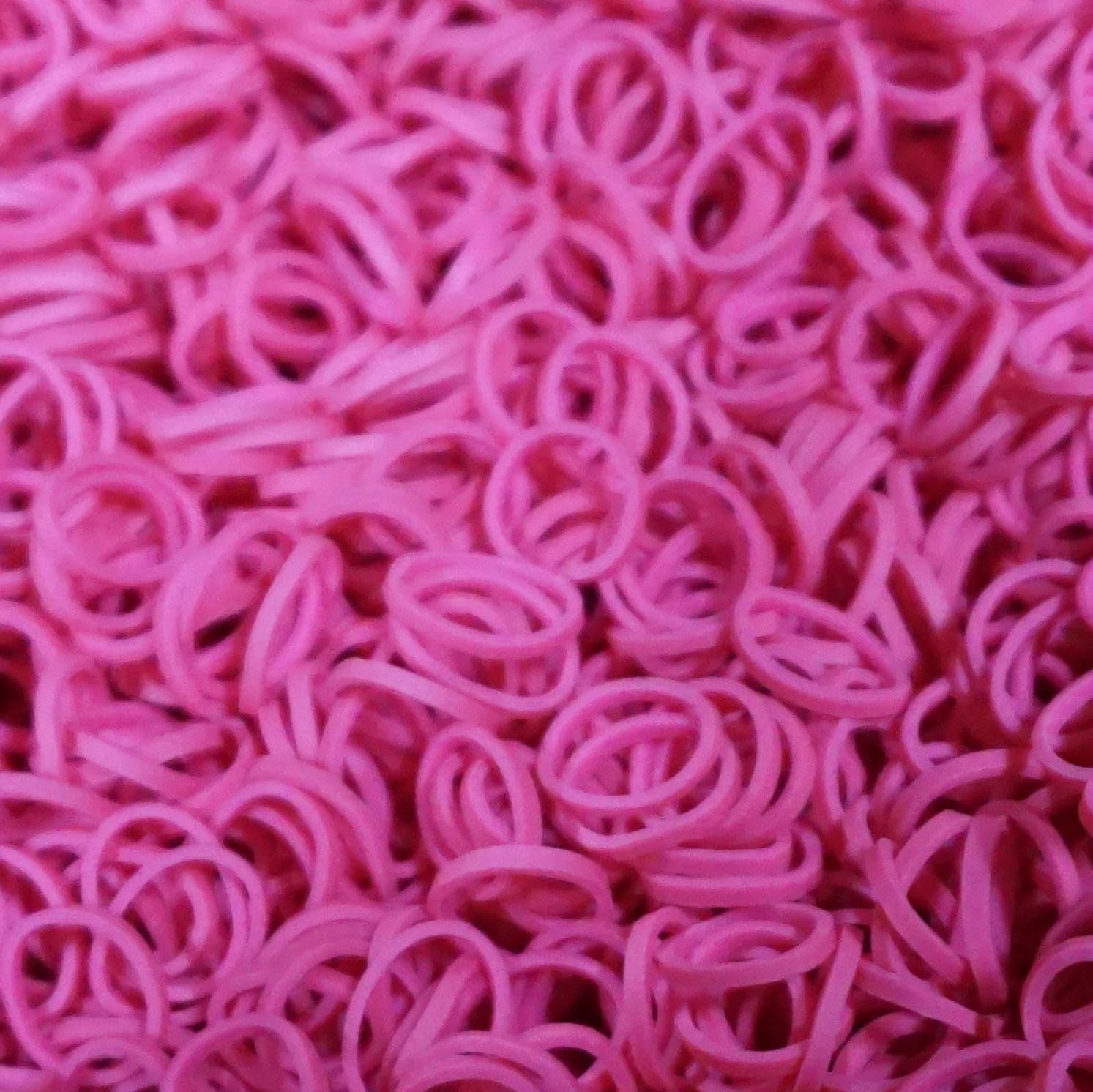 Amelia Beauty 1000 Count Small Rubber Bands for Hair – ½" Pink - Made in USA - Recloseable Container - Mini Hair Elastics for Braids, Ponytails, Cornrows & Twists – Strong Hold Ponytail Holders